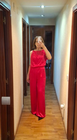Mono Zara Satén Rojo Talla M