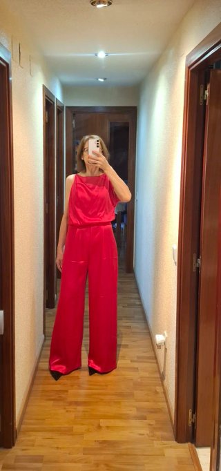 Mono Zara Satén Rojo Talla M