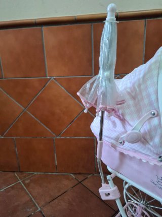 Carro de muñecas Decuevas rosa