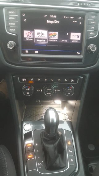 VOLKSWAGEN TIGUAN SPORT 2.0 TDI DSG 150CV 2.0