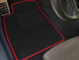 Alfombrillas Seat Leon MK3 Negro Borde Rojo