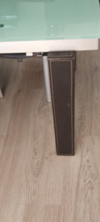 Regalo sillas al comprar.Mesa  comedor extensible