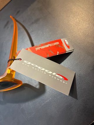 Gafas de sol naranjas polarizadas UV