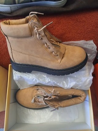 Botines y Zapatos Talla 36 Nuevos, a estrenar.
