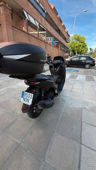 Yamaha NMAX 125 Scooter Negro/Gris