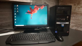 ORDENADOR GIGABYTE AMD CON GARANTIA