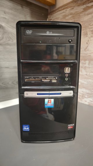 ORDENADOR GIGABYTE AMD CON GARANTIA