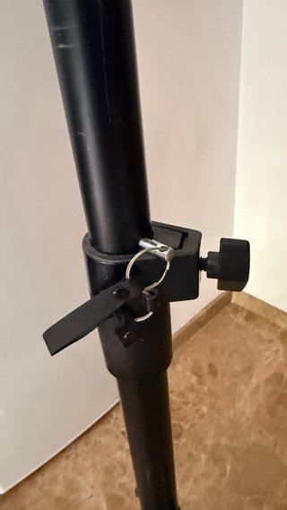 Soporte TV Trípode hasta 50 pulgadas