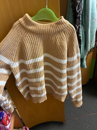 Jersey de rayas marrón y blanco