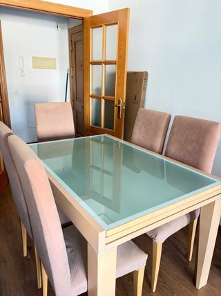 Mesa Comedor Cristal y 6 Sillas Marrón
