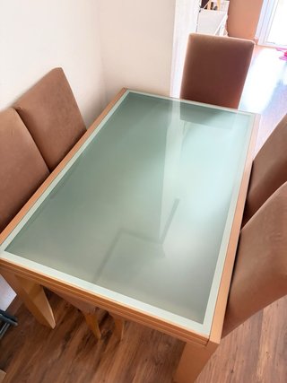 Mesa Comedor Cristal y 6 Sillas Marrón