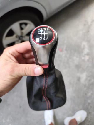 Pomo cambio Golf V 6 velocidades