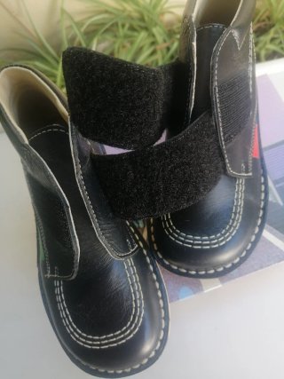 Botitas piel Kikers Talla 27