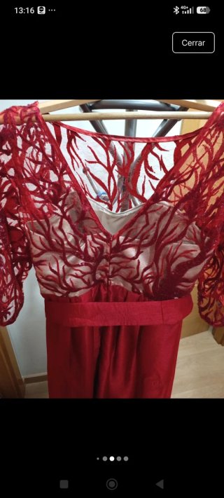 Vestido de ceremonia rojo burdeos