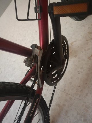 Bicicleta Shimano Radikal Roja
