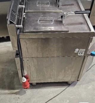Freidora Eléctrica Profesional 380 V trifásica