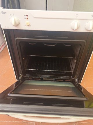 Horno Teka HT510 + Microondas LG MG5507D