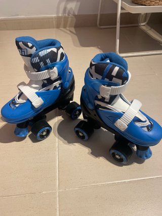 Patines ajustables Talla 30-33 Azul Usados una vez