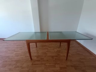 Mesa de comedor extensible madera y cristal