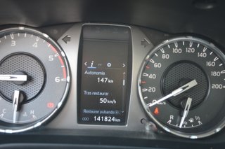 TOYOTA Hilux 2.4 D4D Cabina Doble GX