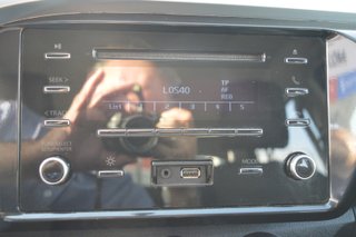 TOYOTA Hilux 2.4 D4D Cabina Doble GX