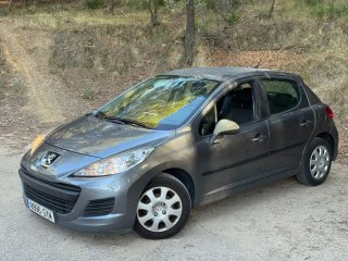 Peugeot 207 2010