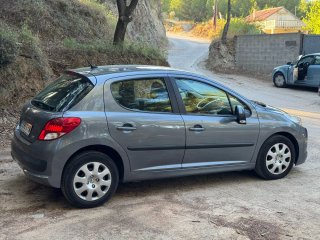 Peugeot 207 2010