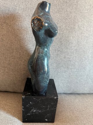 Escultura Torso Femenino Mármol