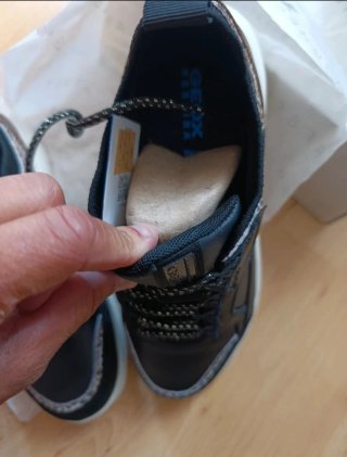Zapatillas Geox Negras y Marrones