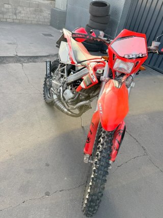 Beta 50cc Enduro Moto Roja