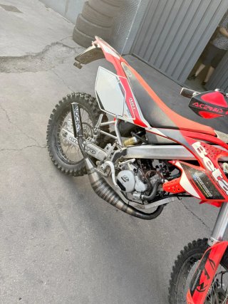 Beta 50cc Enduro Moto Roja