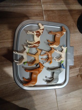 Lote 8 caballos pequeños playmobil Todos 5€