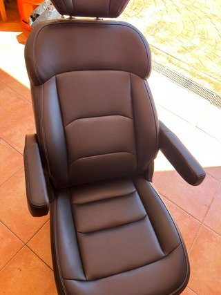 Asiento coche adaptado para movilidad reducida