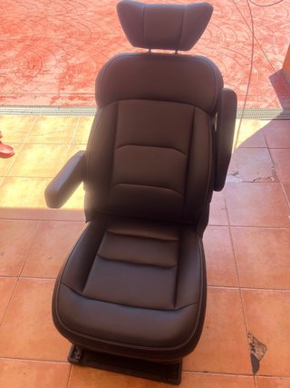 Asiento coche adaptado para movilidad reducida
