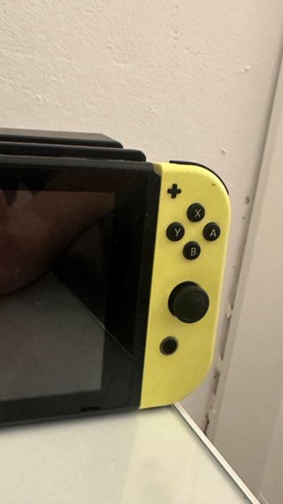 Nintendo Switch HAC-001(-01) + Super Mario Maker 2