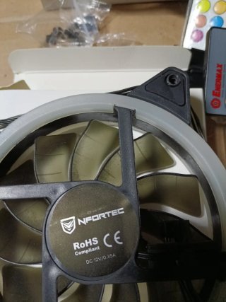 Lote ventiladores PC Nfortec, Foxconn...