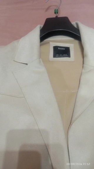 Giacca scamosciata Bershka beige