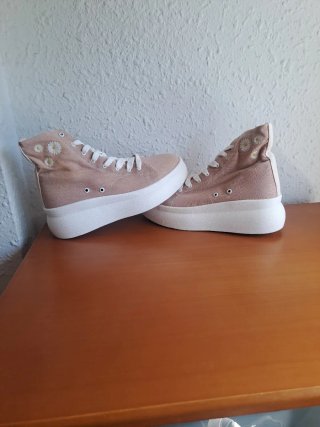 Zapatillas Bershka plataforma rosas