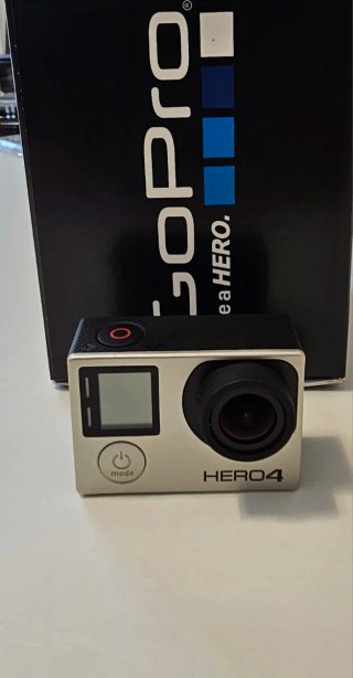 GoPro Hero 4 Silver con Wi-Fi Remote