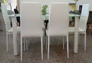 Mesa Comedor Cómoda + 6 Sillas Blancas. EN OFERTA!
