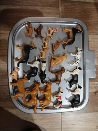 Lote 20 perros Playmobil Todos 8€