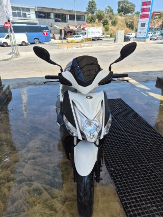 KYMCO Agility 125 Scooter