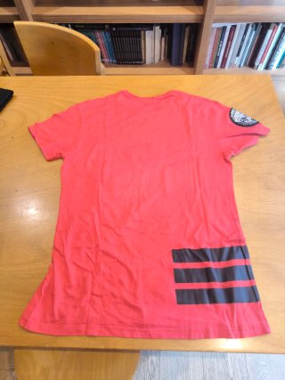 T-shirt Bershka rossa con stampa