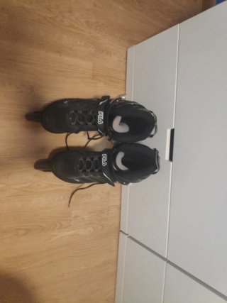 Patines en línea Fila negros T45 con freno