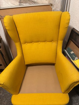 Sillón orejero Tibbleby amarillo Ikea