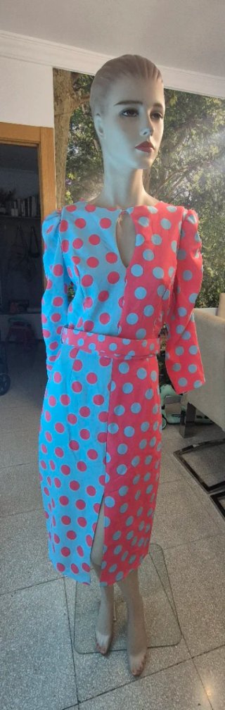 Vestido lunares azul y rosa