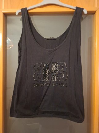 Camiseta tirantes Hugo Boss negra lentejuelas