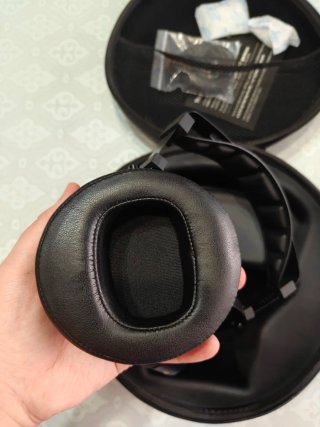 Monolith M1060C Auriculares Planar