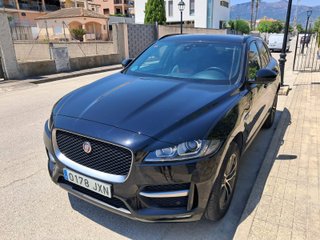 Jaguar F-Pace RSport 2.0L i4D (180cv)