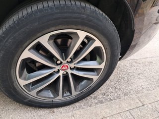 Jaguar F-Pace RSport 2.0L i4D (180cv)